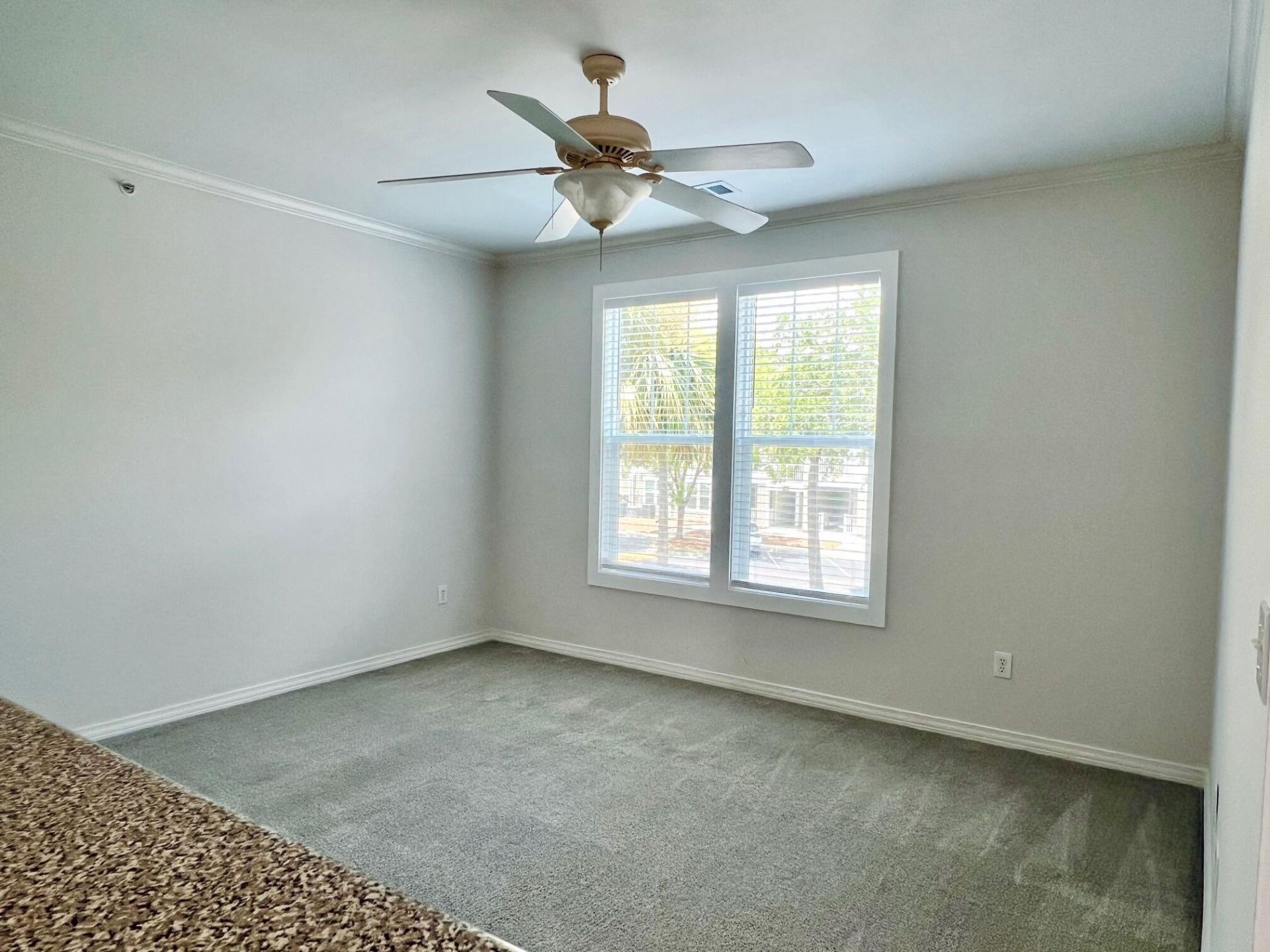 130 River Landing Drive Photo 7