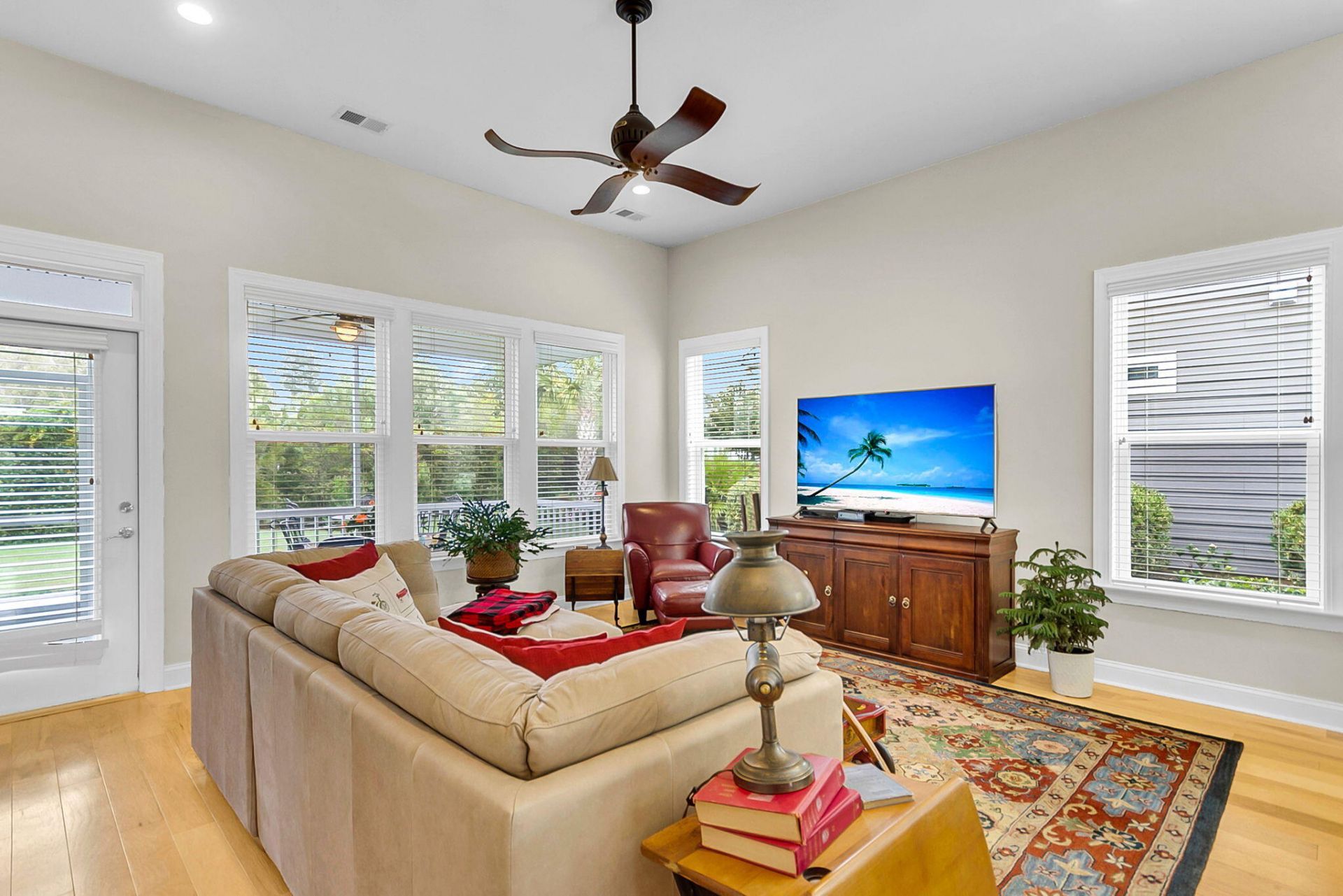 4020 Wood Violet Lane Photo 11