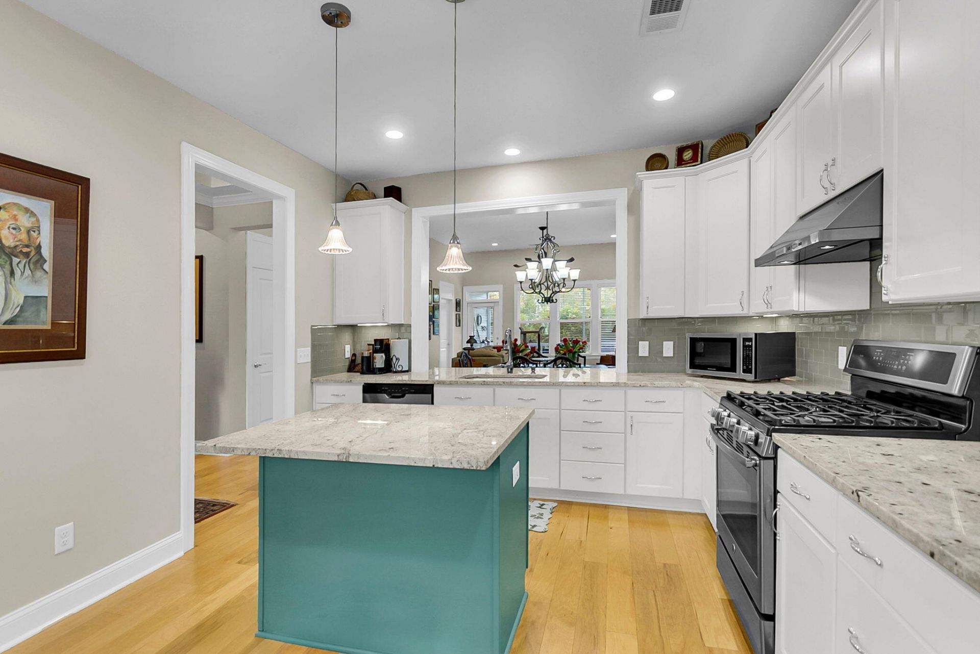 4020 Wood Violet Lane Photo 34