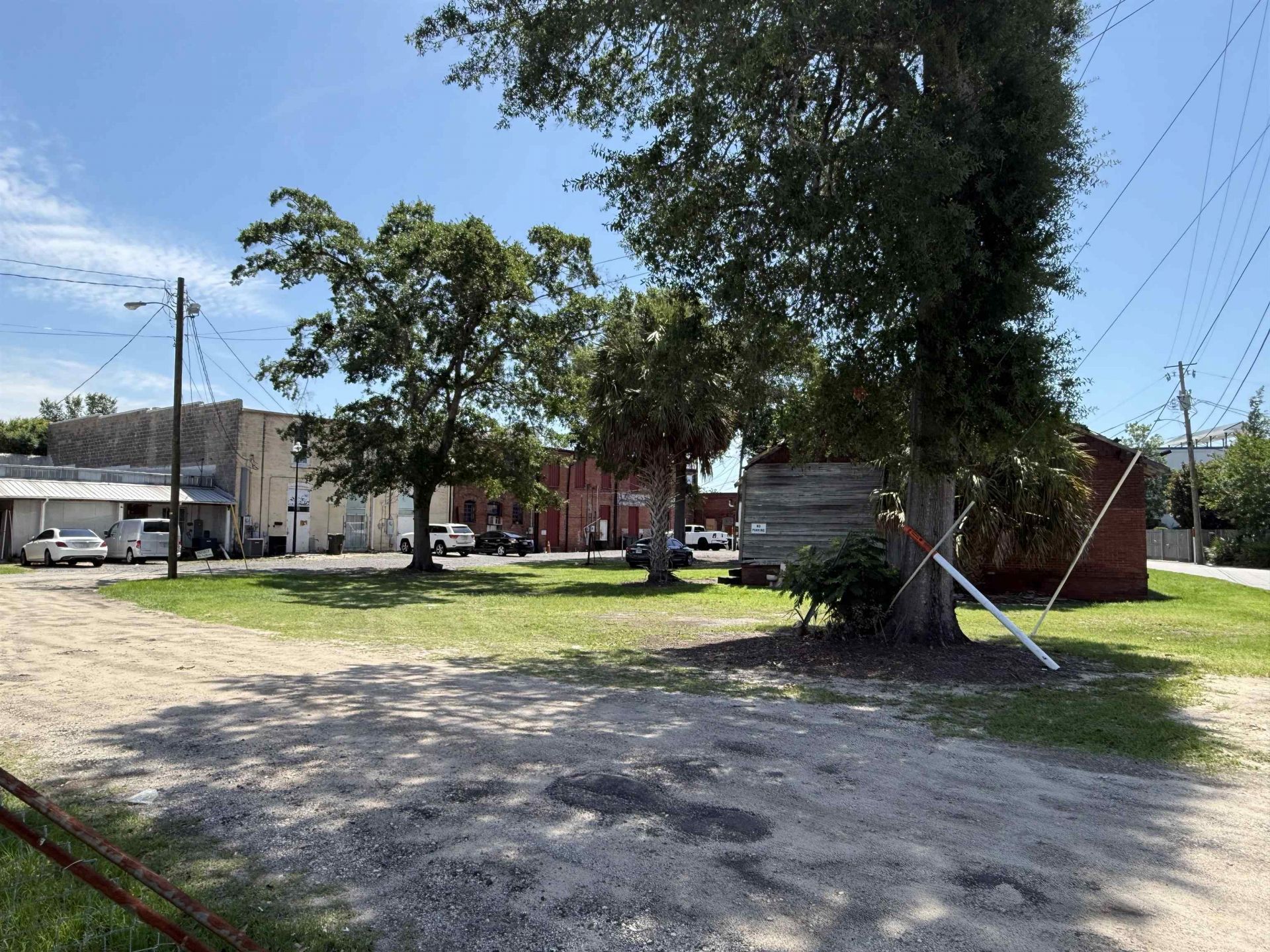 105 & 107 W Main St.  Photo 16