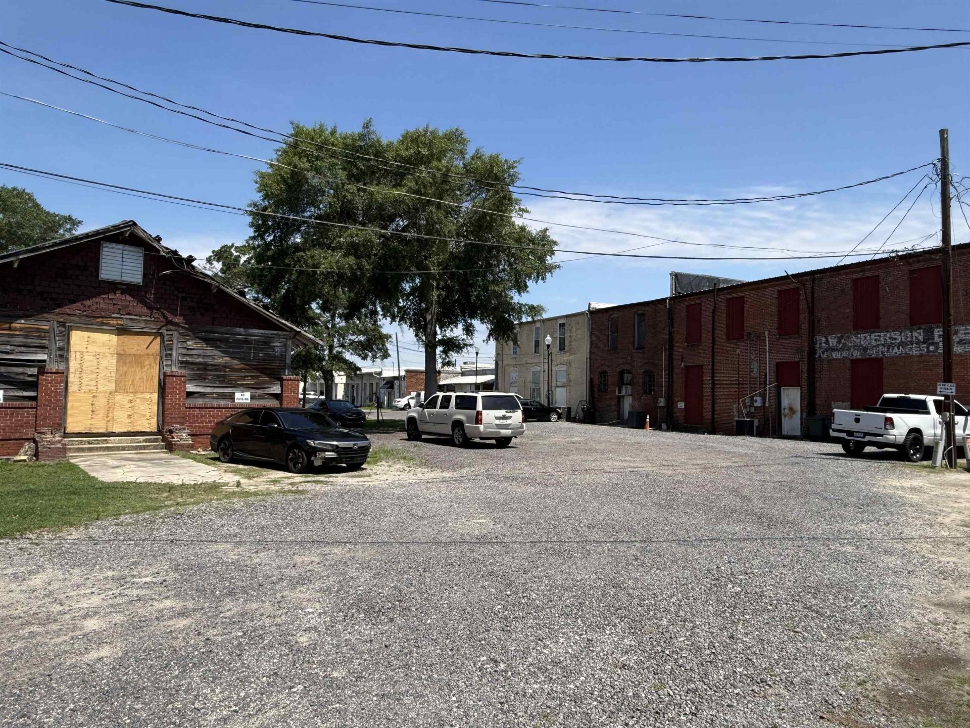 105 & 107 W Main St.  Photo 17