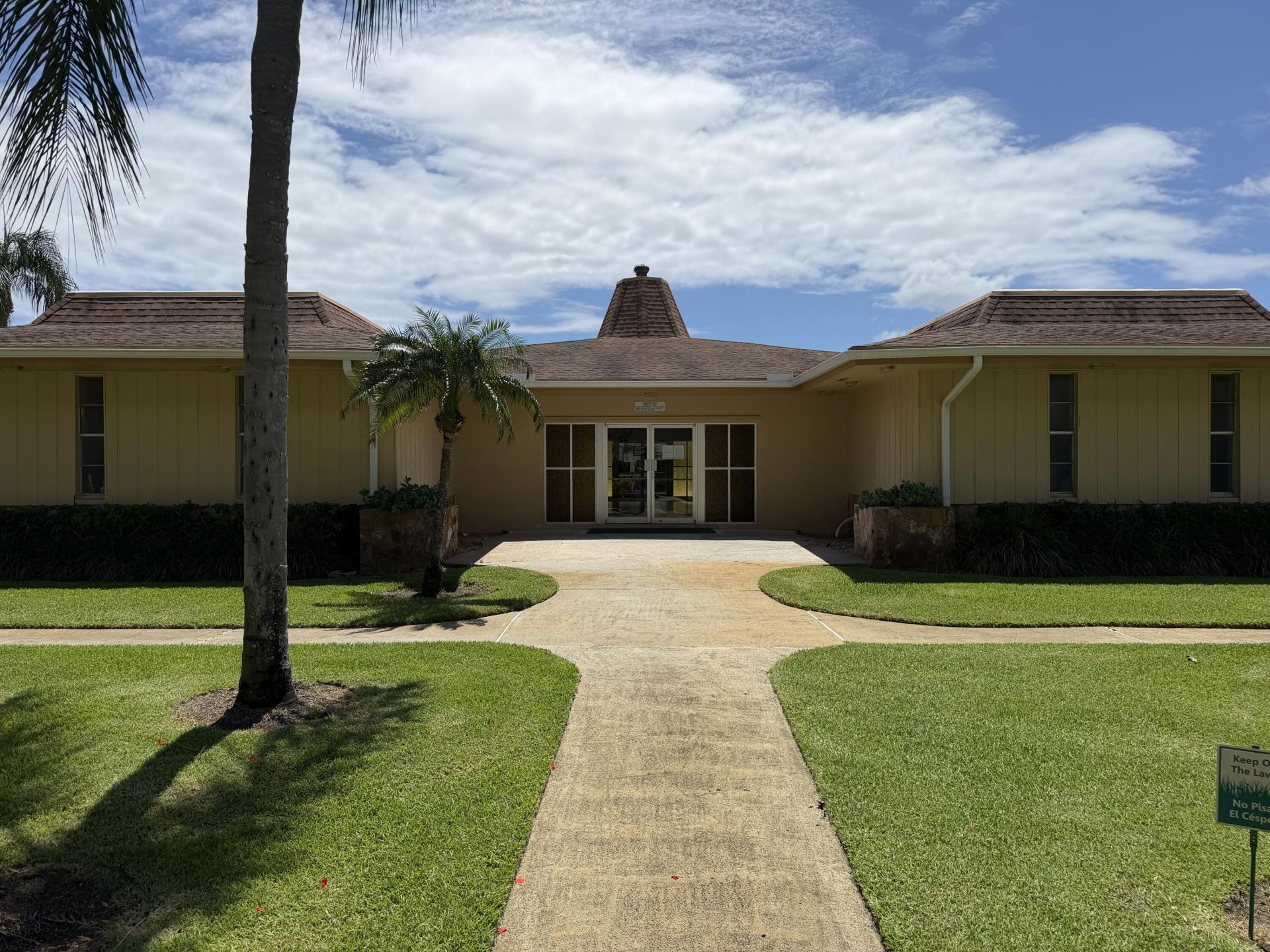 500 Village Green Circle W, Unit 214, Palm Springs, FL 33461 Photo