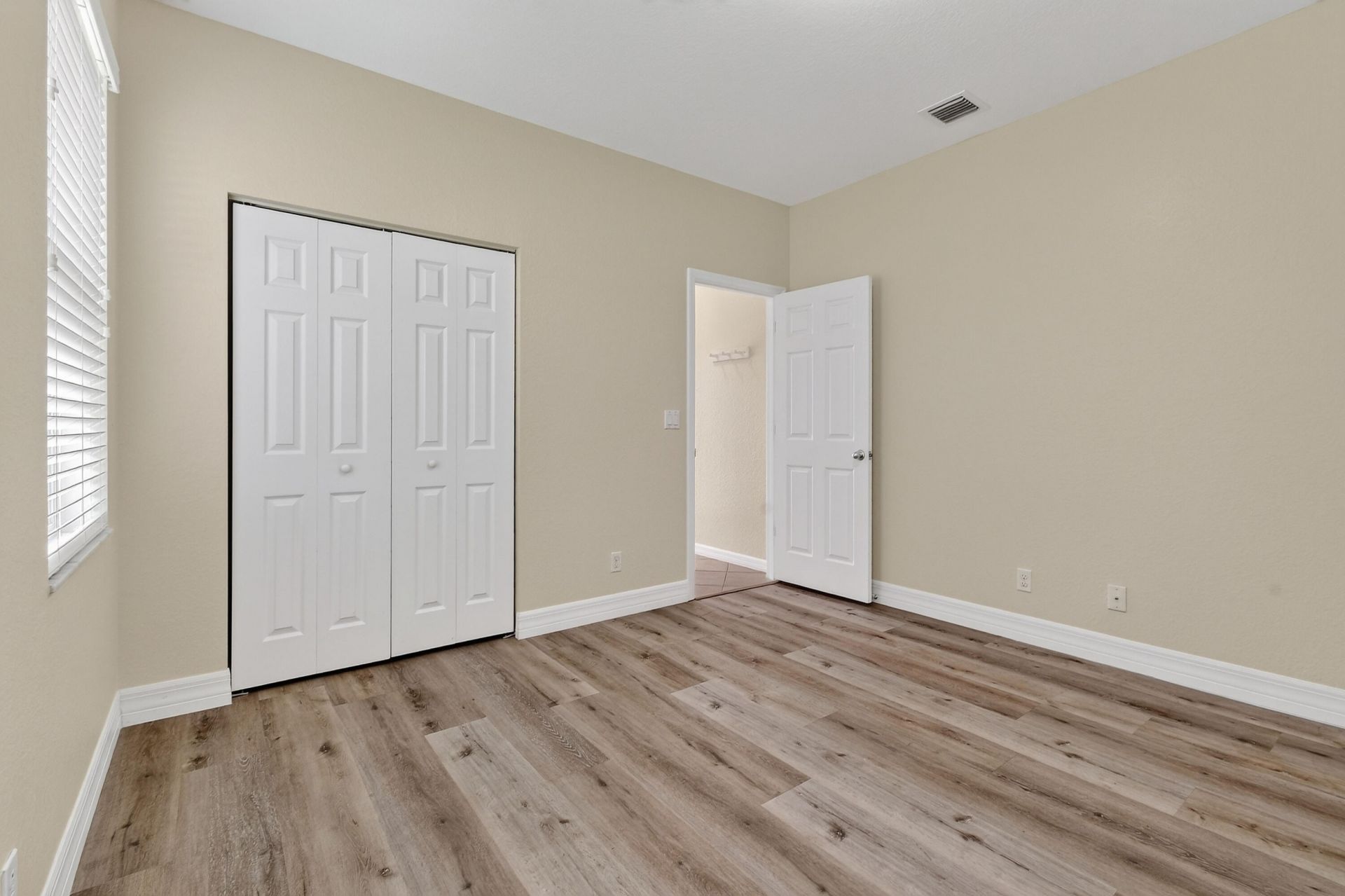 10519 Longleaf Lane, Wellington, FL 33414 Photo