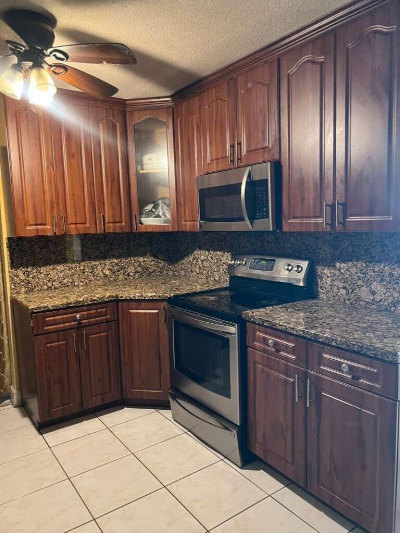 6100 NW 73rd Terrace, Tamarac, FL 33321 Photo