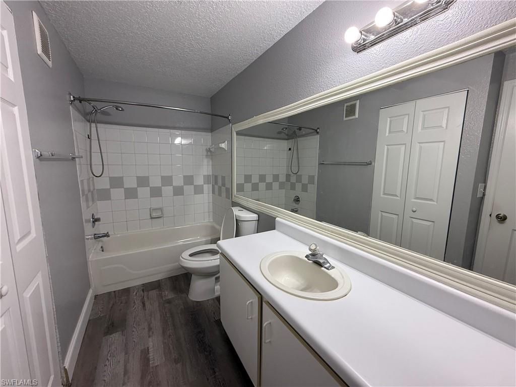 11561 Villa Grand, Unit 717, Fort Myers, FL 33913 Photo