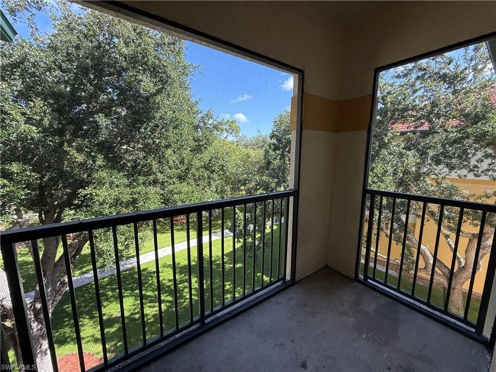 11561 Villa Grand, Unit 717, Fort Myers, FL 33913 Photo