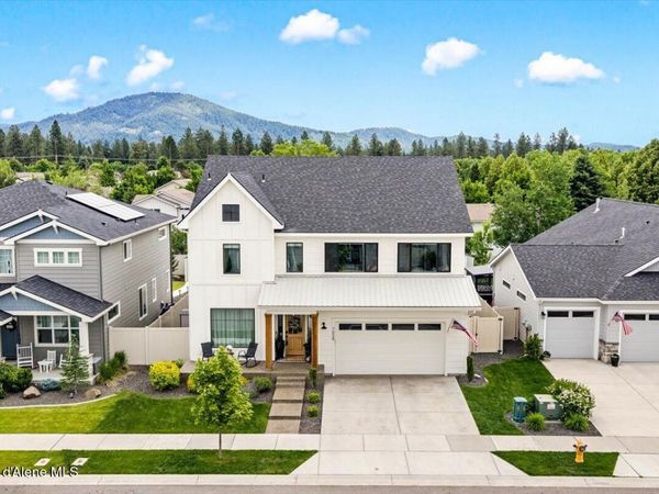 7008 N Degas DR , Coeur d'Alene, ID 83815