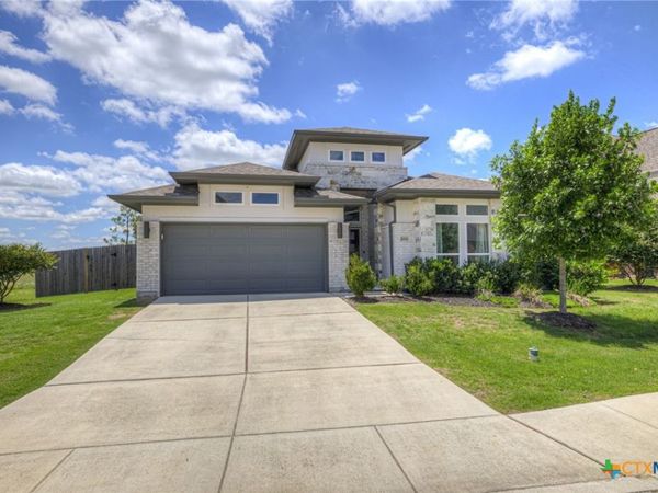 2976 Creek Ridge Street , Seguin, TX 78155