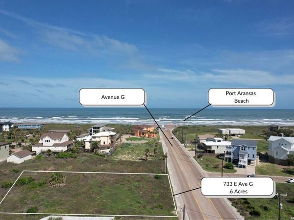 733 E Avenue G, Port Aransas, TX 78373