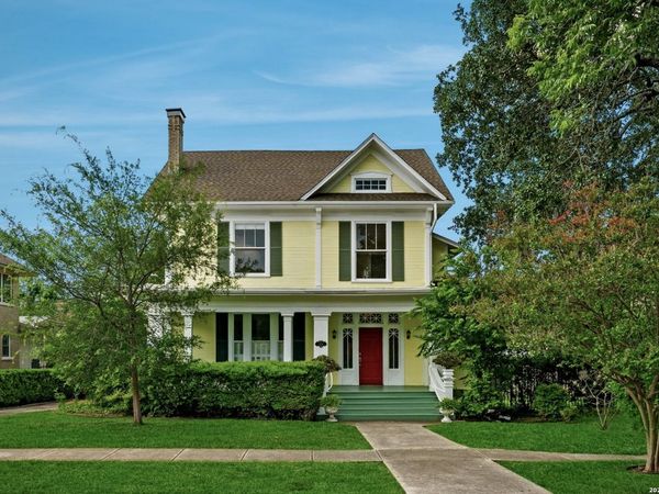 124 E Summit, San Antonio, TX 78212