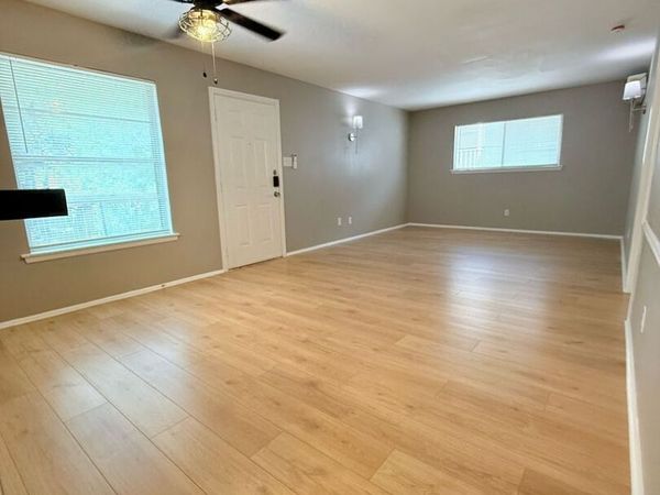 516 Gentleman Road, Unit 23, San Antonio, TX 78201