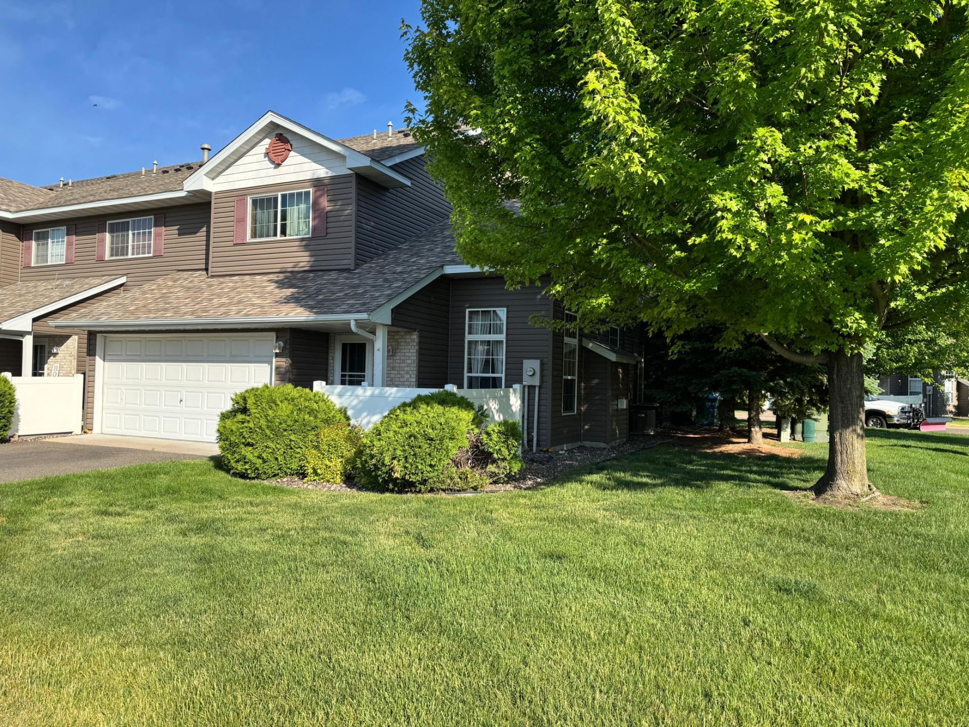 6389 208th Street Way N, Forest Lake, MN 55025