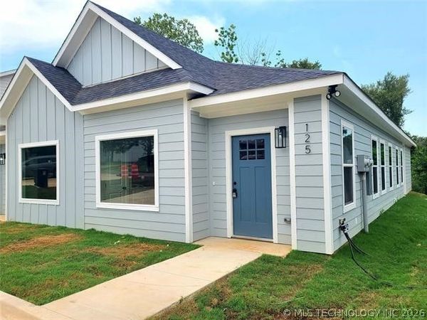 125 S McLean Drive , Durant, OK 74701