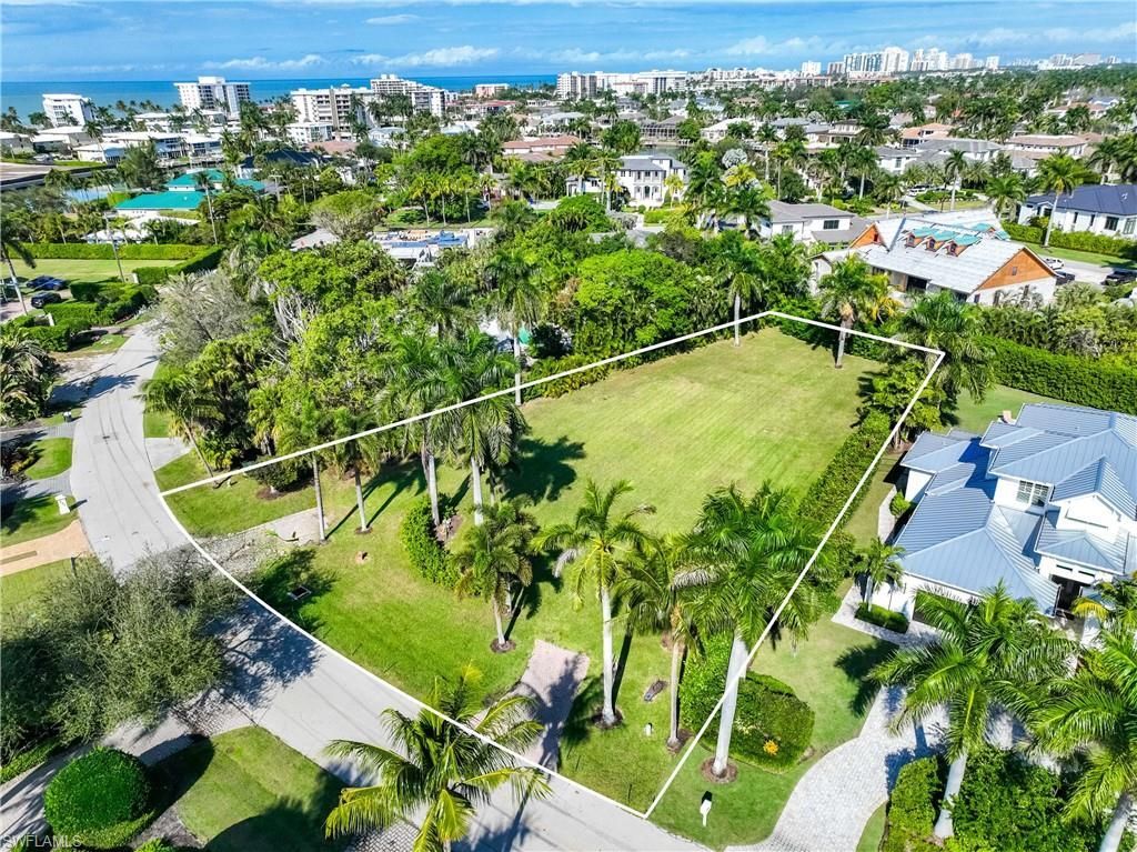 311 Spring Line Dr , Naples, FL 34102 Photo