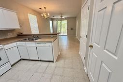 492 River Oak Dr.  photo 4