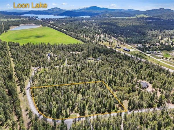 3804 Meadowlark Way Way, Loon Lake, WA 99148