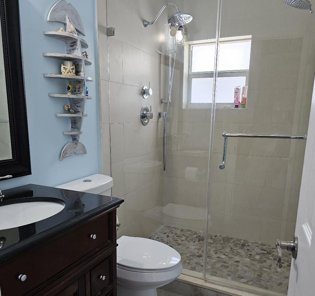 156 Ocean Shores Drive, Key Largo, FL 33037 Photo