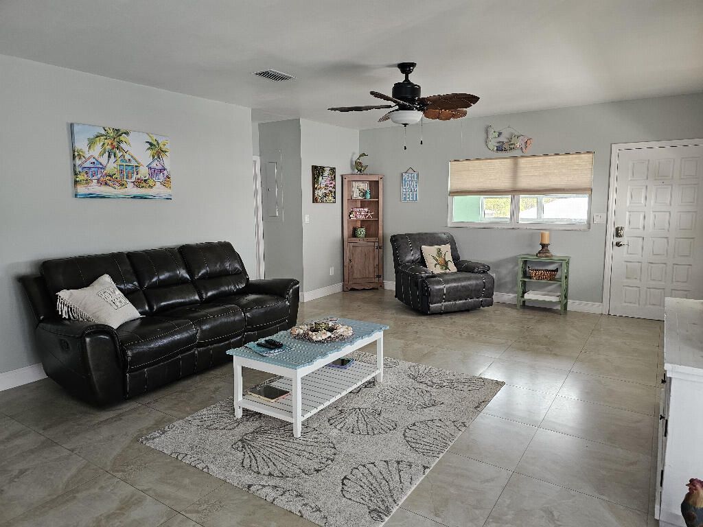 156 Ocean Shores Drive, Key Largo, FL 33037 Photo