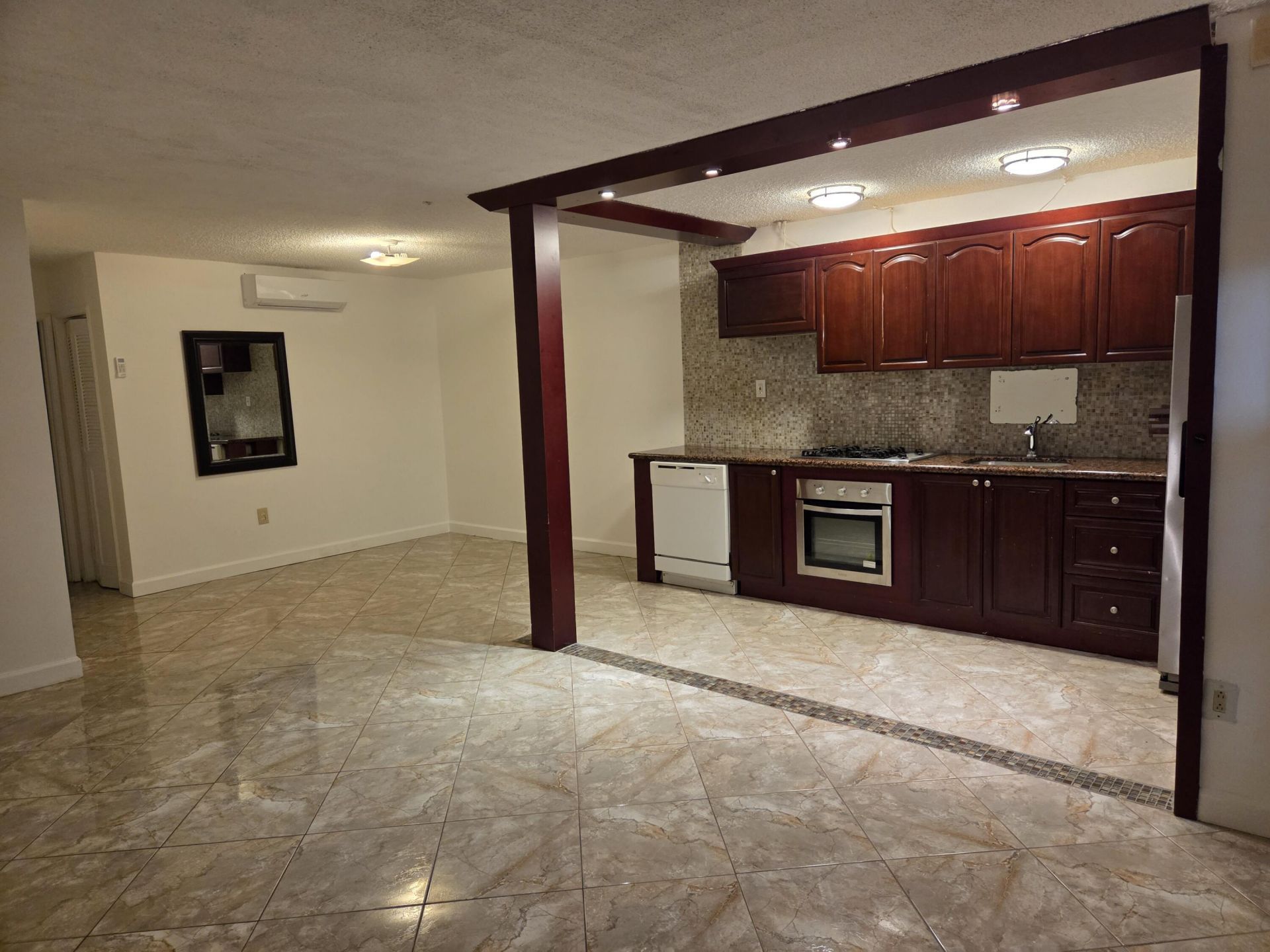 20337 NE 2nd Avenue, Miami, FL 33179 Photo