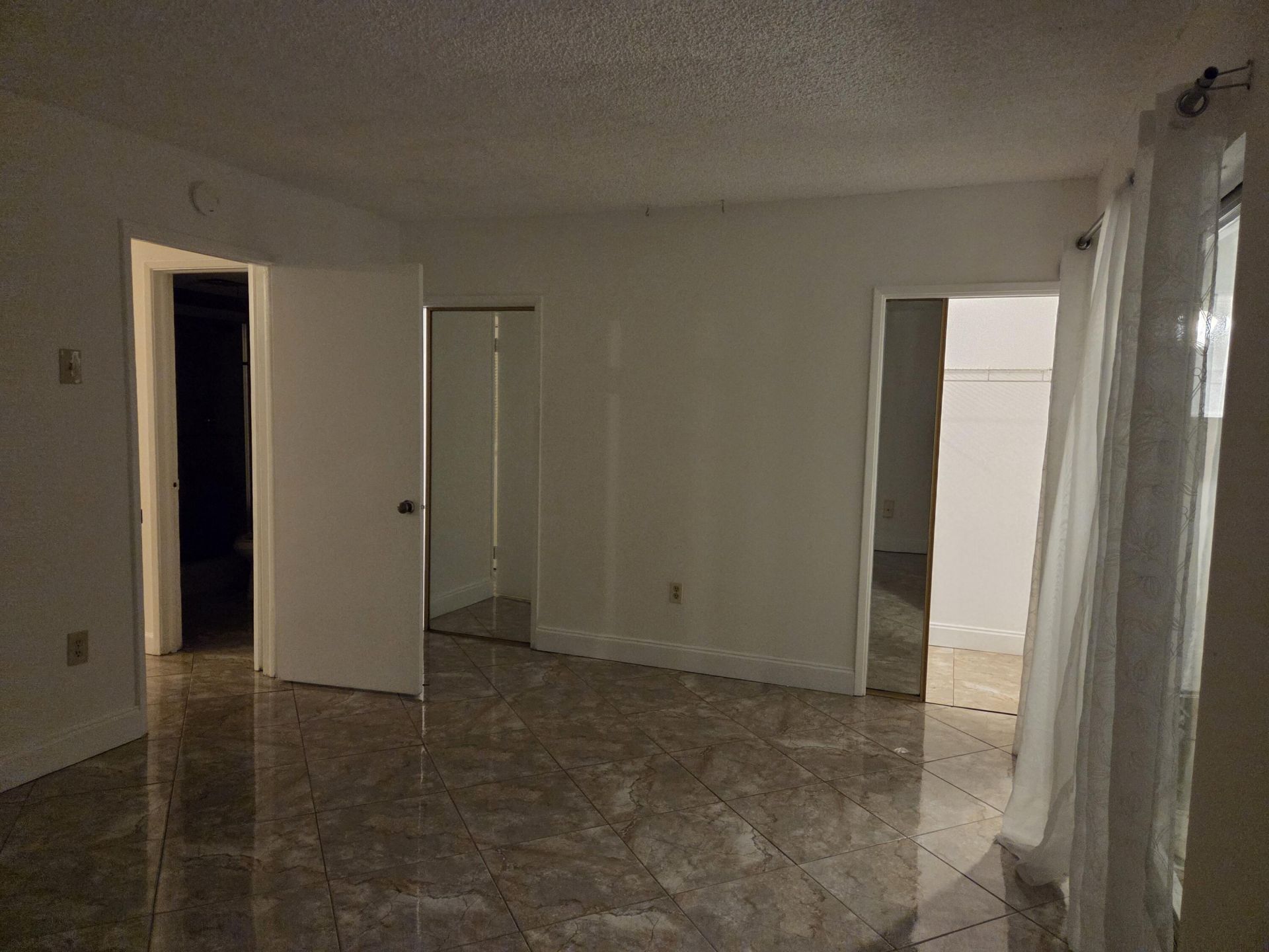 20337 NE 2nd Avenue, Miami, FL 33179 Photo