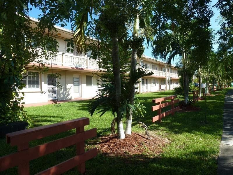 20337 NE 2nd Avenue, Miami, FL 33179 Photo