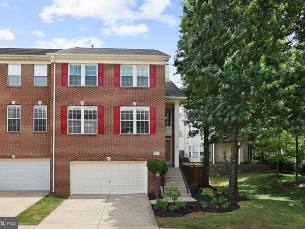 46131 AISQUITH TERRACE, STERLING, VA 20165