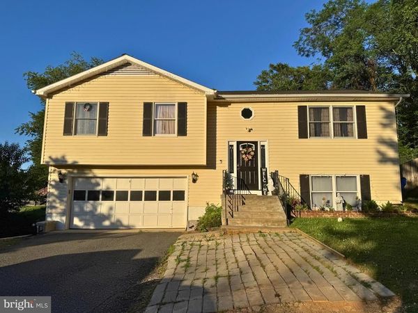 8 B VUE AVENUE , STAFFORD, VA 22556
