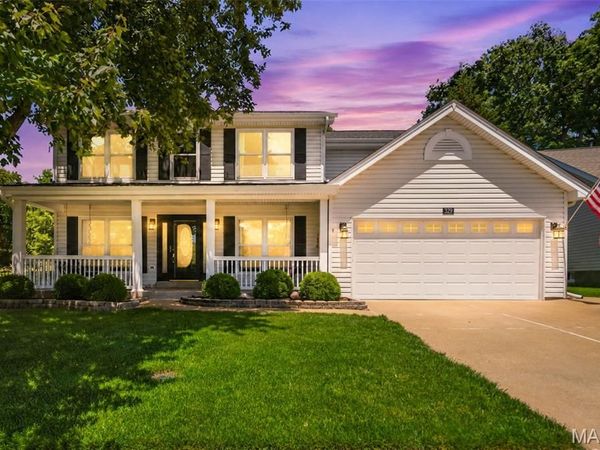 329 Gateford Drive, Ballwin, MO 63021