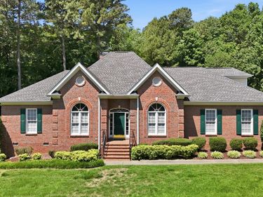 1437 Kinsdale Drive, Raleigh, NC 27615