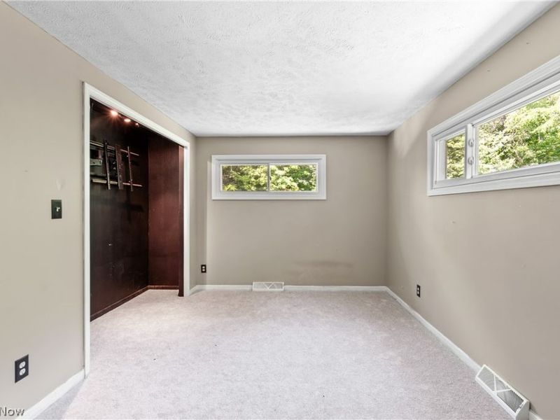 6541 Newton Falls Road, Ravenna, OH 44266 Photo 16
