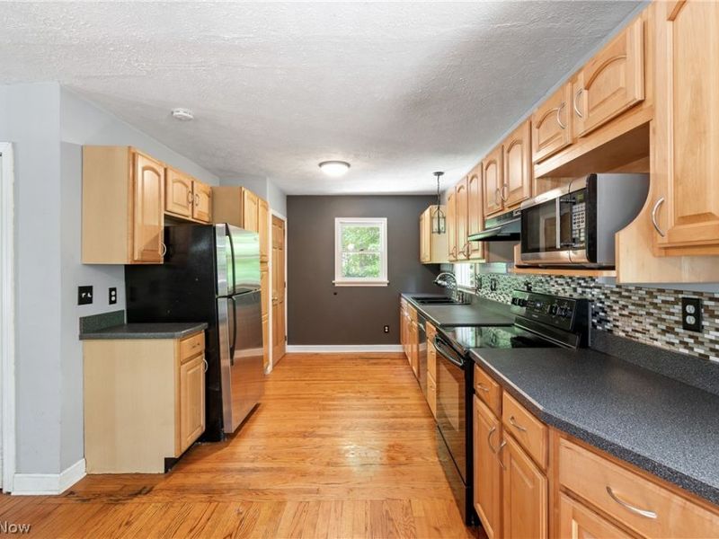 6541 Newton Falls Road, Ravenna, OH 44266 Photo 8