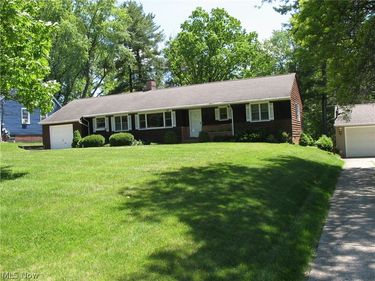 7361 Hi View Drive, North Royalton, OH 44133