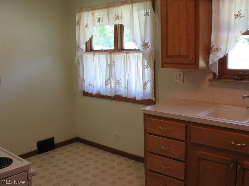 7361 Hi View Drive , North Royalton, OH 44133 Photo 10