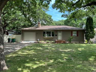 5220 Quail Avenue N, Crystal, MN 55429