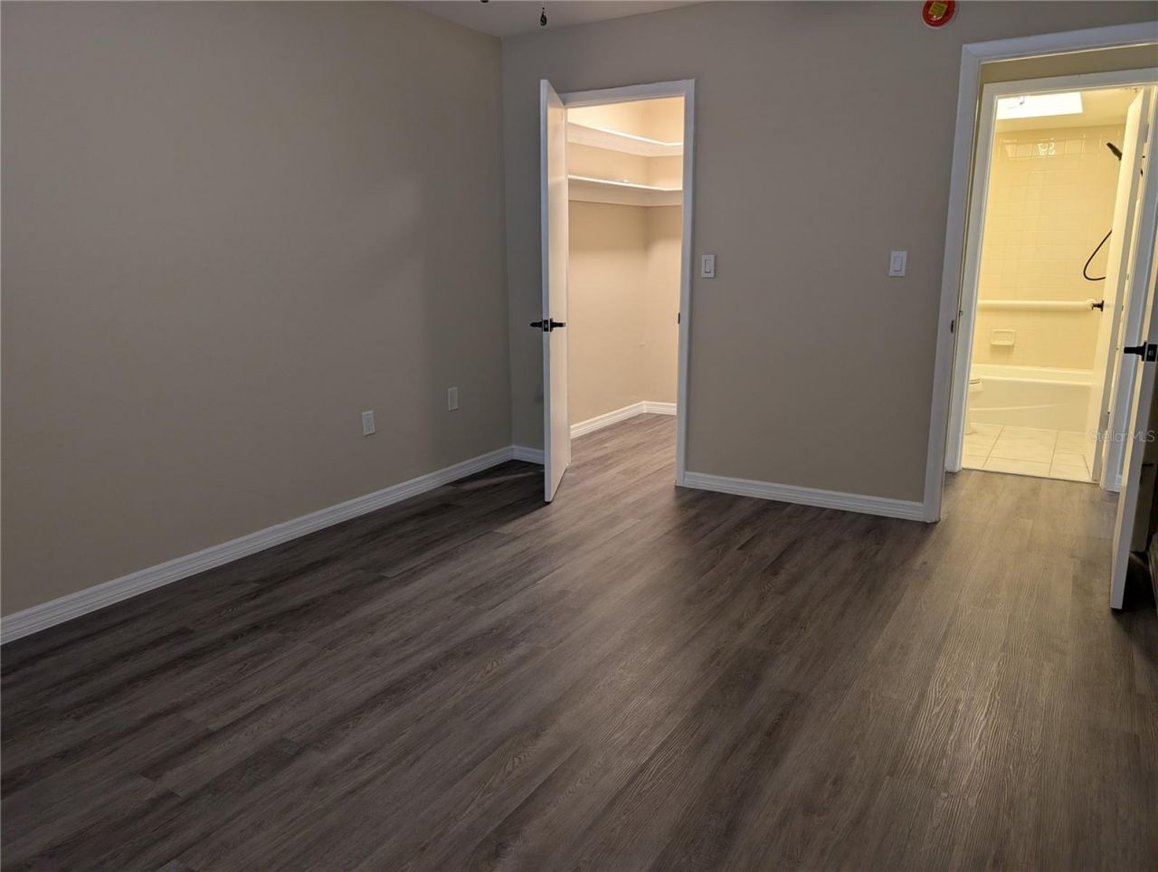 5870 38th Avenue N, Unit 40, Saint Petersburg, FL 33710 Photo