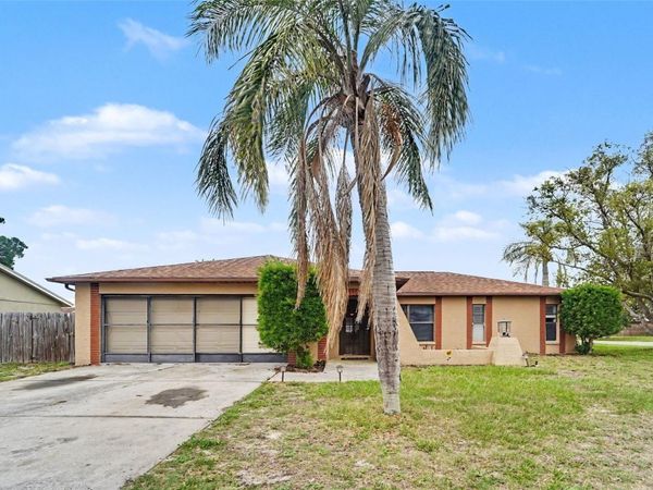 1215 PERSIMMON DRIVE , HOLIDAY, FL 34691
