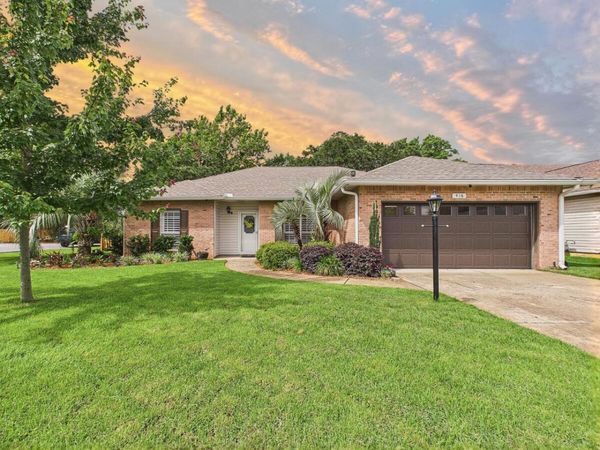 416 Parkwood Place, Niceville, FL 32578
