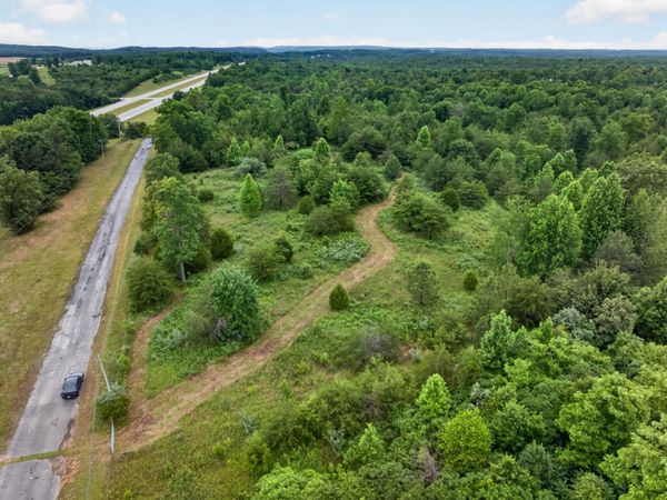 27 Flatbush Ln , Spencer, TN 38585