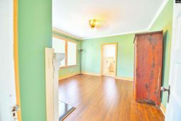 1721 Harrington Street photo 4