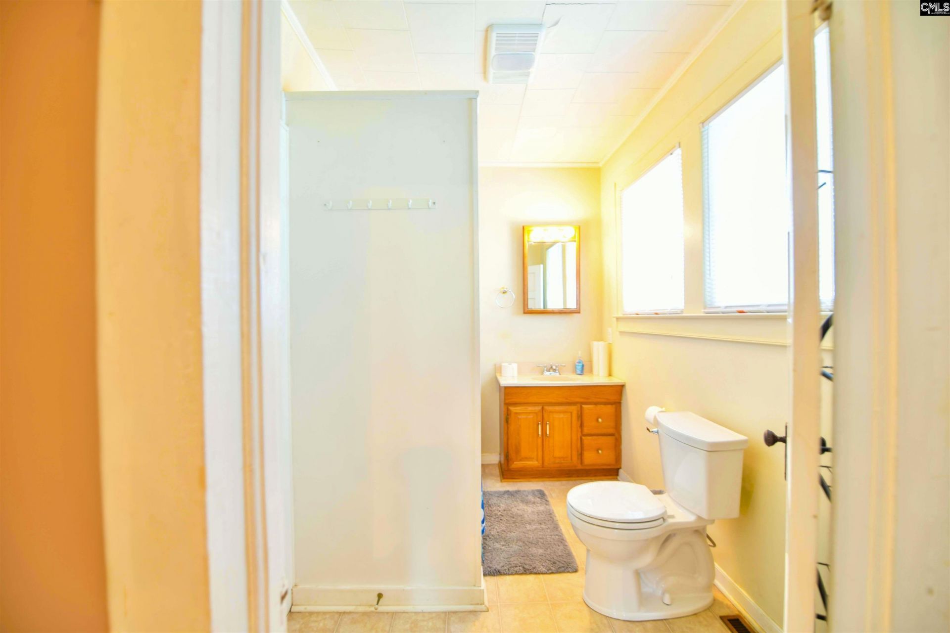 1721 Harrington Street Photo 8