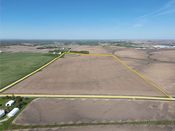 23rd Ave. & 79th St. , Marengo, IA 52301