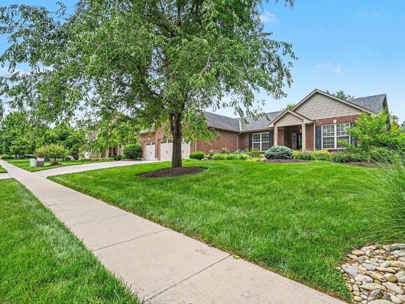 9309 Bennington Way, Clearcreek Twp., OH 45458 Photo 4