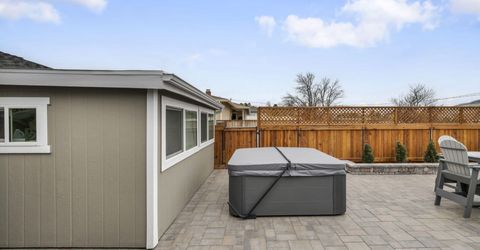 13745 Kewanna Trail, Reno, NV 89521 Photo