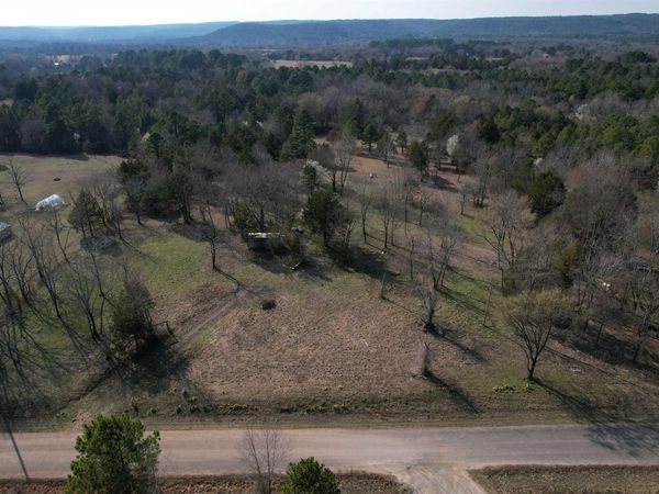 383 Bloodworth Road , Searcy, AR 72143