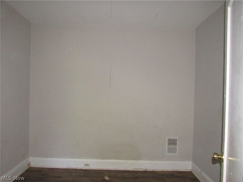 932 Wheelock Road, Cleveland, OH 44103 Photo 17