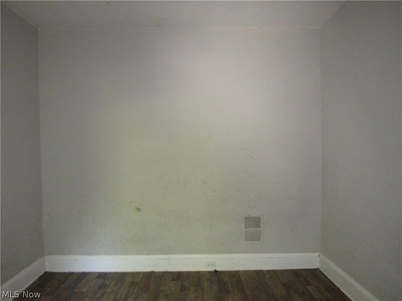 932 Wheelock Road, Cleveland, OH 44103 Photo 21