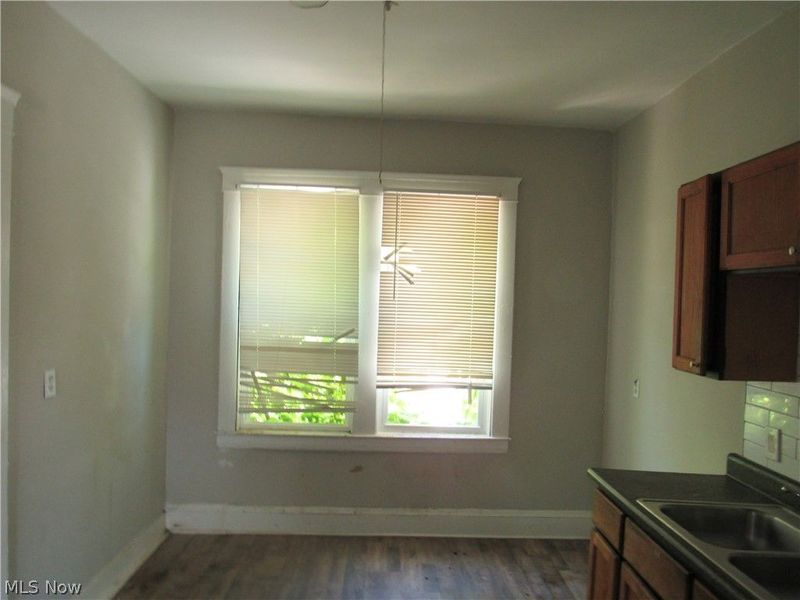 932 Wheelock Road, Cleveland, OH 44103 Photo 26