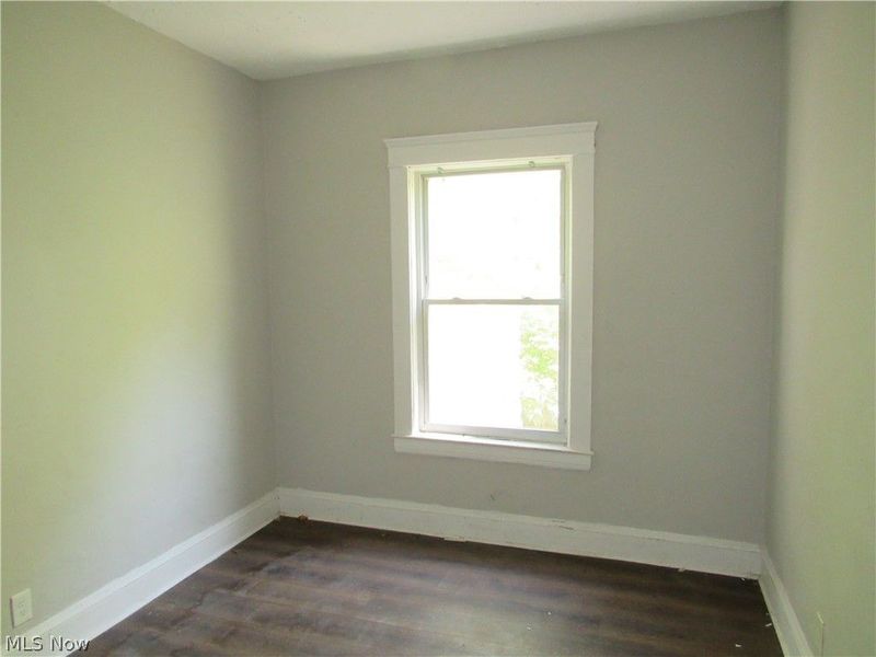 932 Wheelock Road , Cleveland, OH 44103 Photo 3