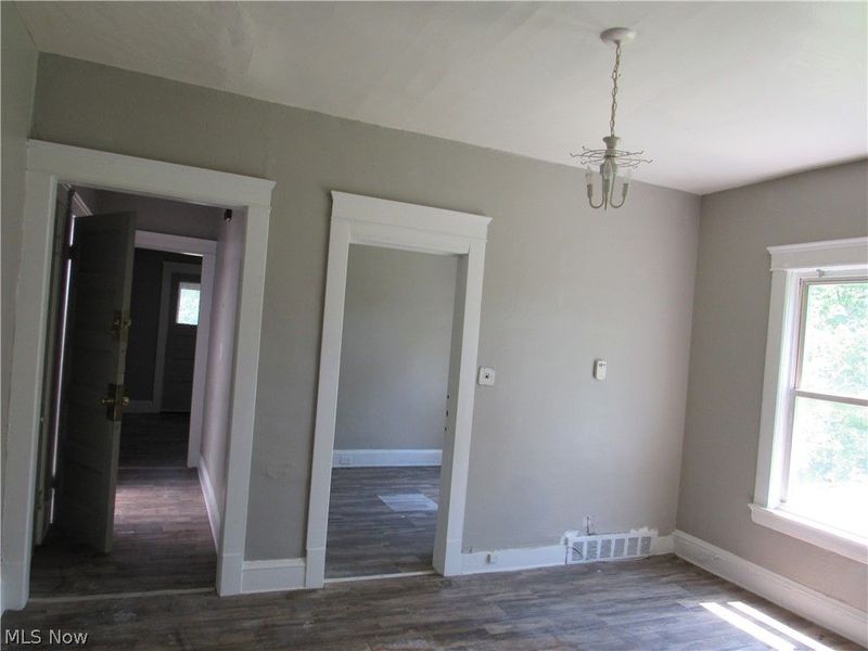 932 Wheelock Road, Cleveland, OH 44103 Photo 32