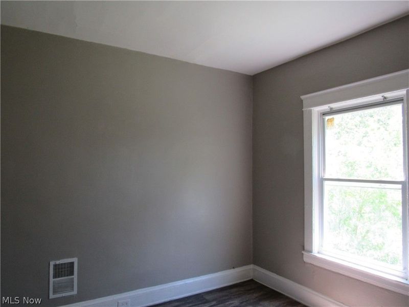 932 Wheelock Road, Cleveland, OH 44103 Photo 33